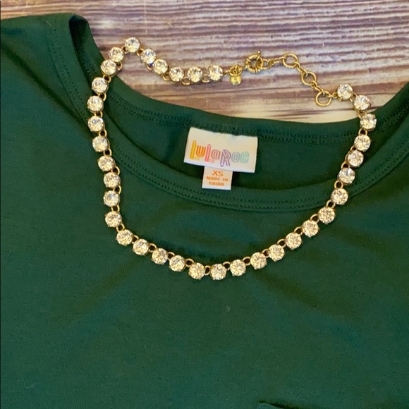 Lularoe green xs Carly - Picture 2 of 3